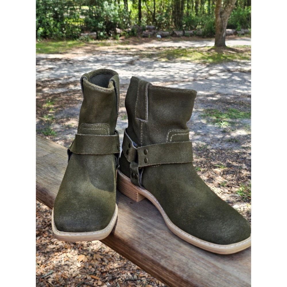 Mojo Moxy Womens Olive Green Suede Leather Square Toe Harness Ankle Boots 6M